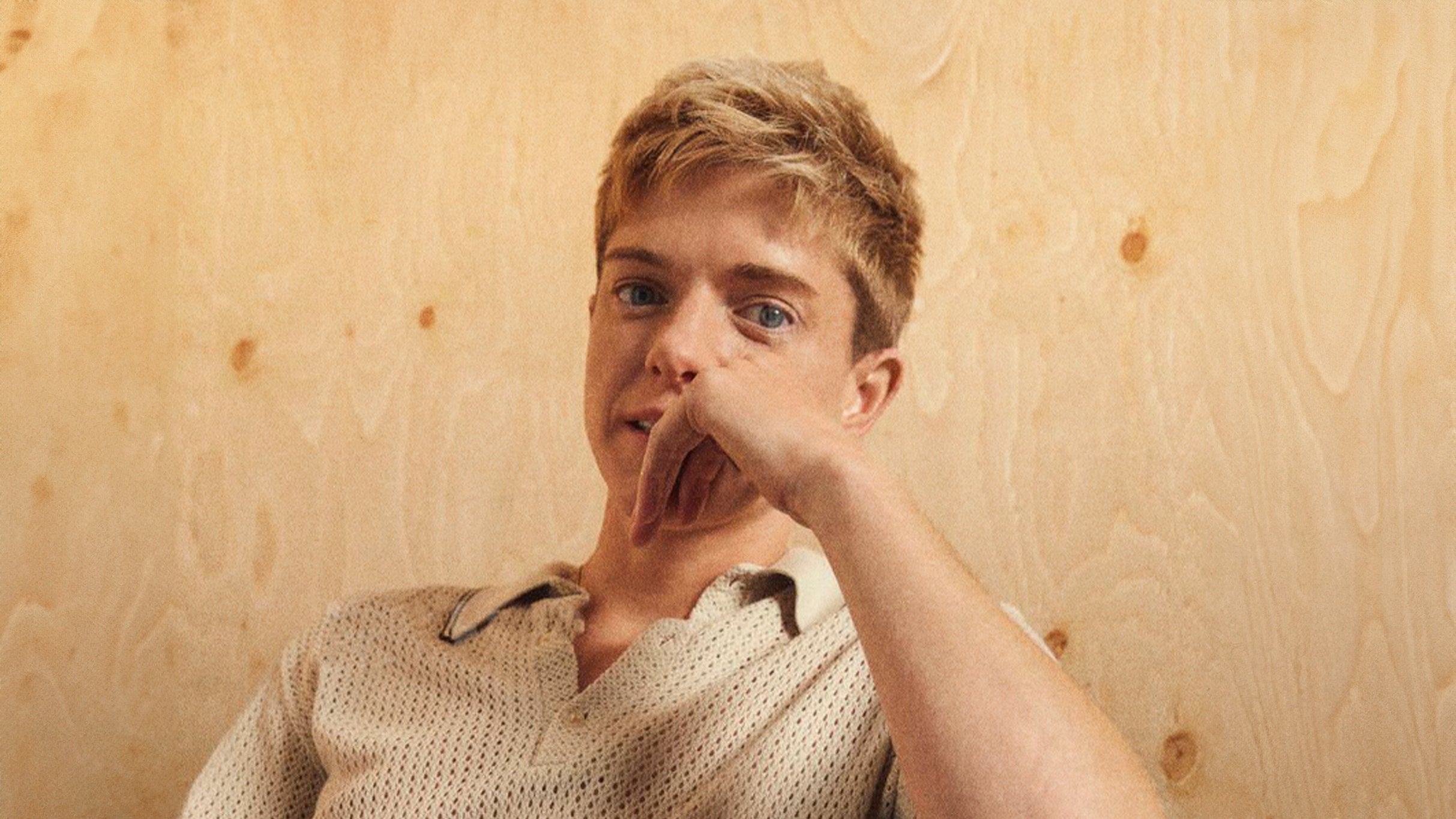 Mae Martin: The Possum